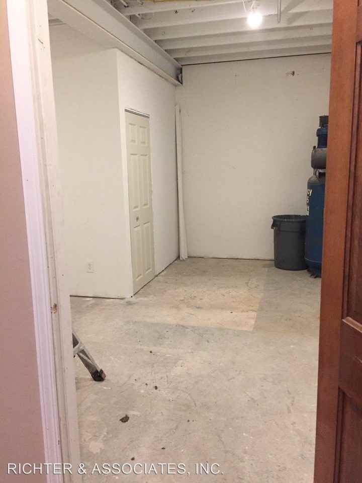 6121 Grand River - Gra9 - Photo 3 of 7