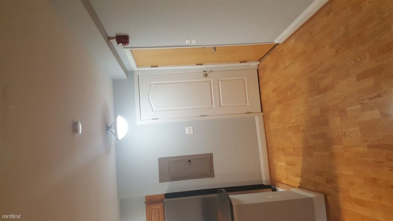 738 Longfellow St NW - Photo 2 of 5