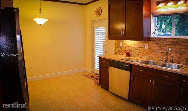 7048 Sw 83rd Ct - Photo 3 of 10