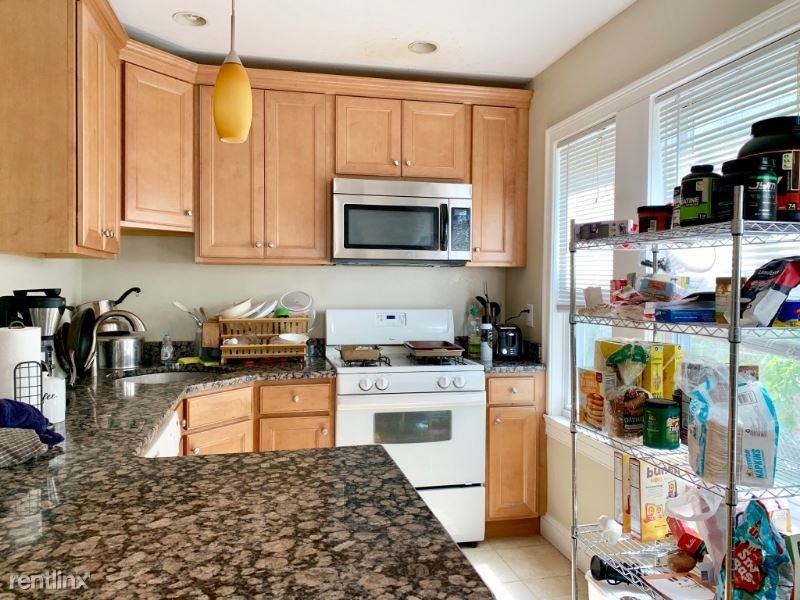 27 Fairfax St 1 - Photo 2 of 13