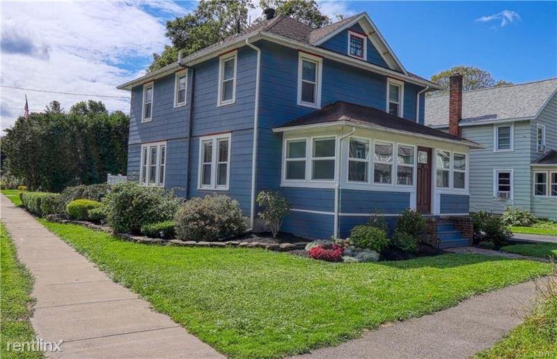 58 Clinton St - Photo 2 of 30