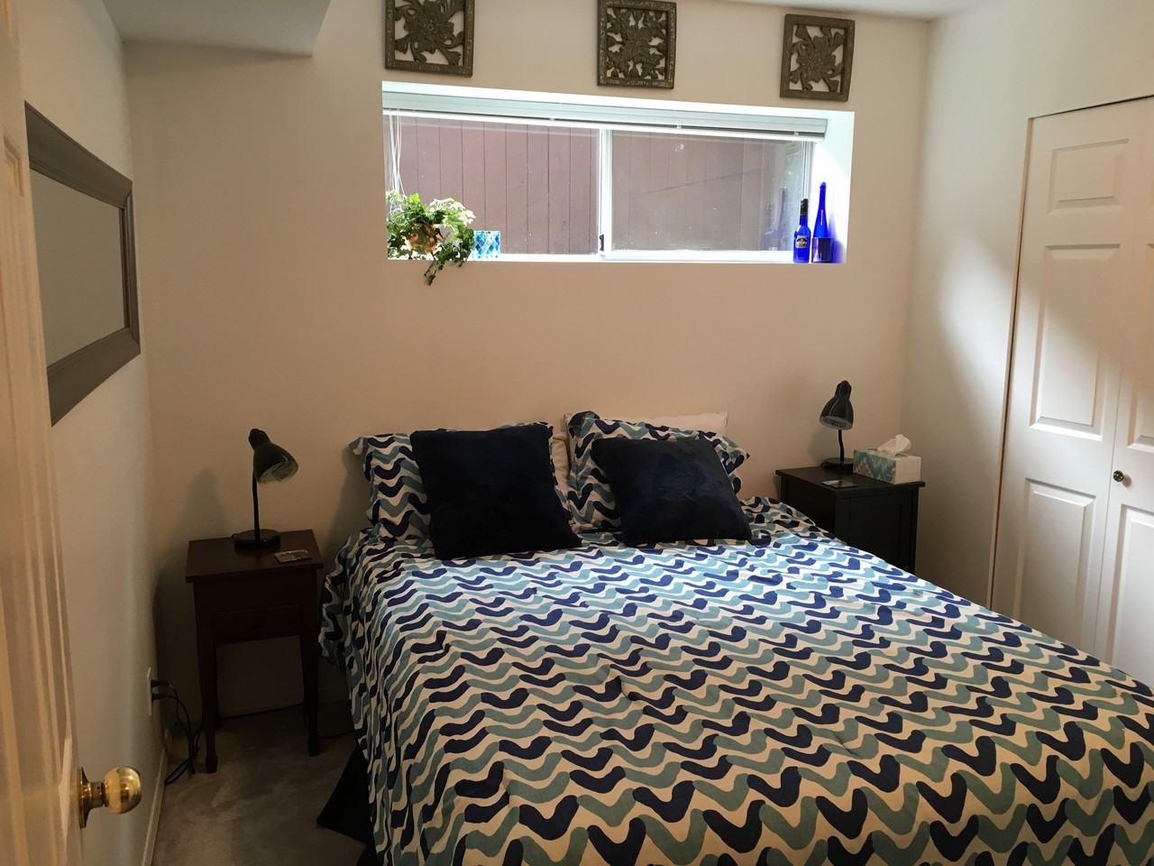 2041 Frames Court - Photo 2 of 9