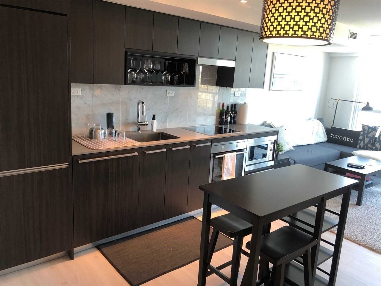 80 Queens Wharf Road #1712