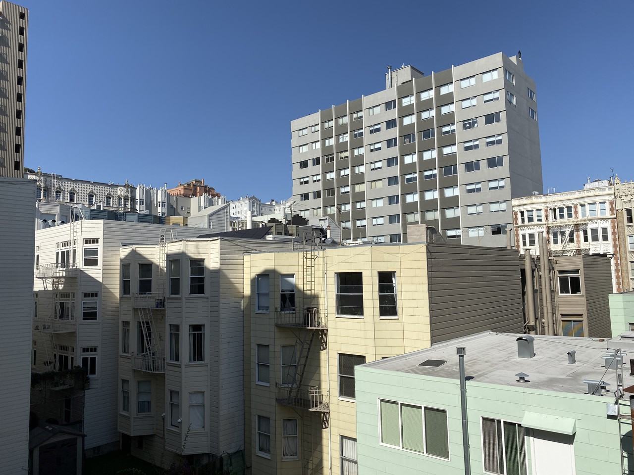 1840 Sacramento Street #403 - Photo 3 of 24