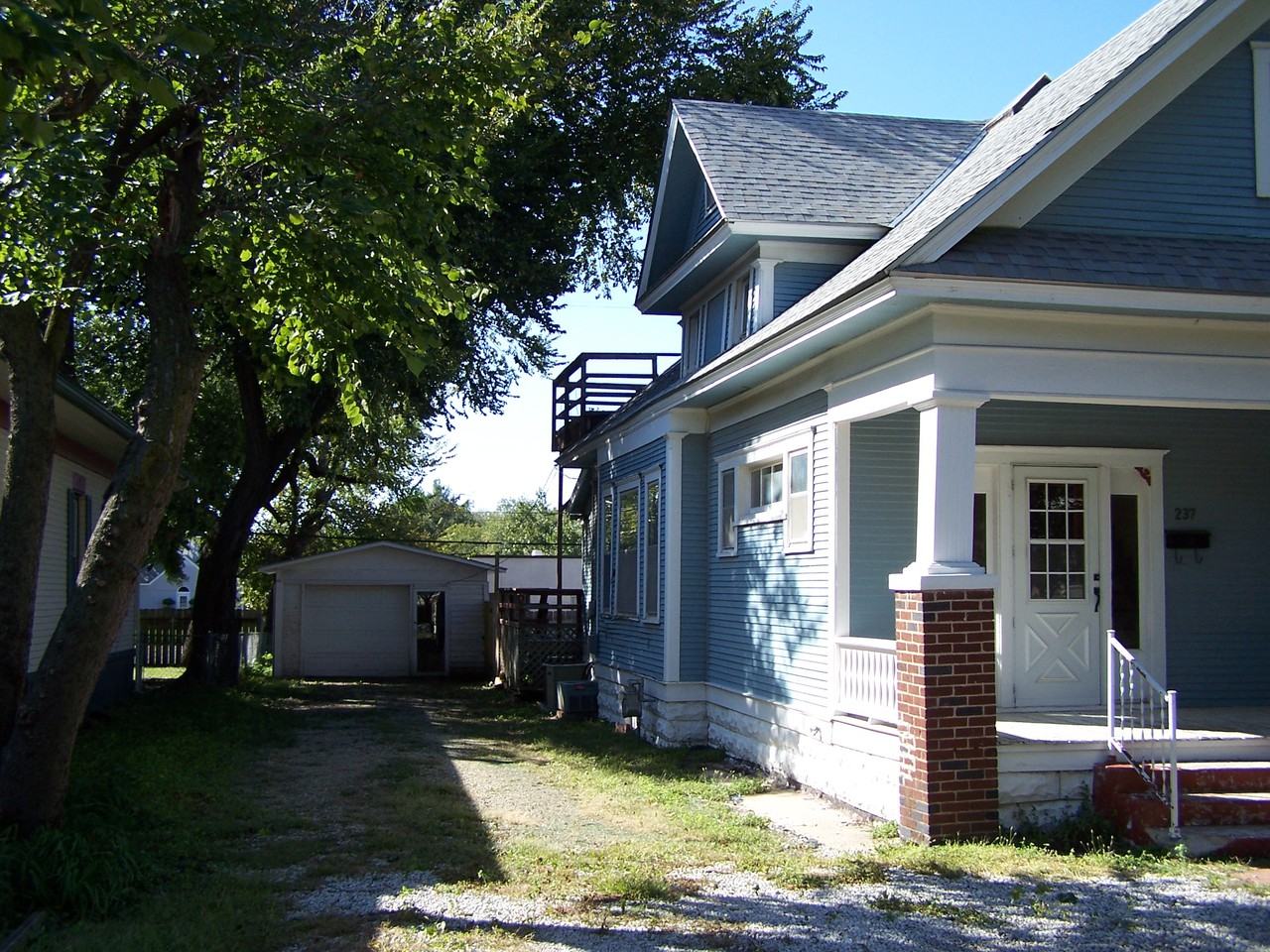 237 South Holyoke Street - Photo 2 of 25