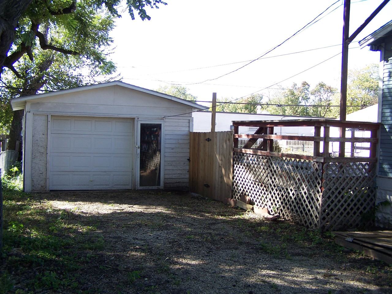 237 South Holyoke Street - Photo 5 of 25