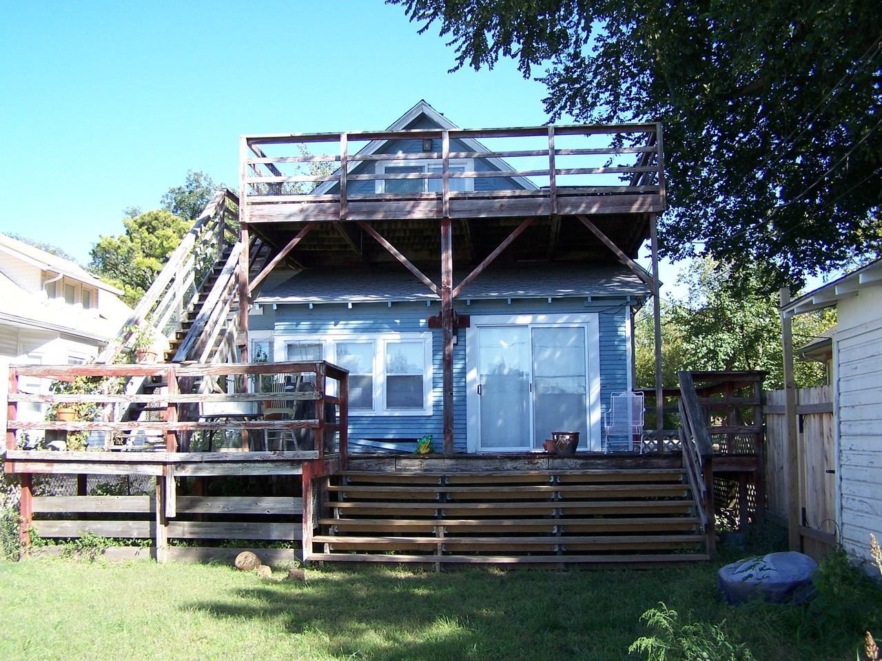237 South Holyoke Street - Photo 6 of 25