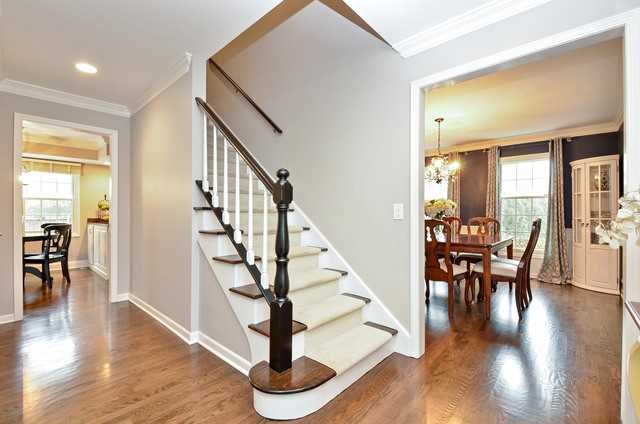 110 Indian - Photo 2 of 17