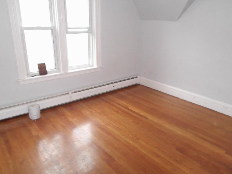 626 Pleasant St 2 - Photo 3 of 4