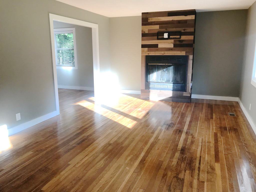 2152 Collins Drive Northwest - Photo 3 of 16