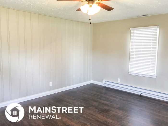 4218 Laura Avenue - Photo 2 of 13