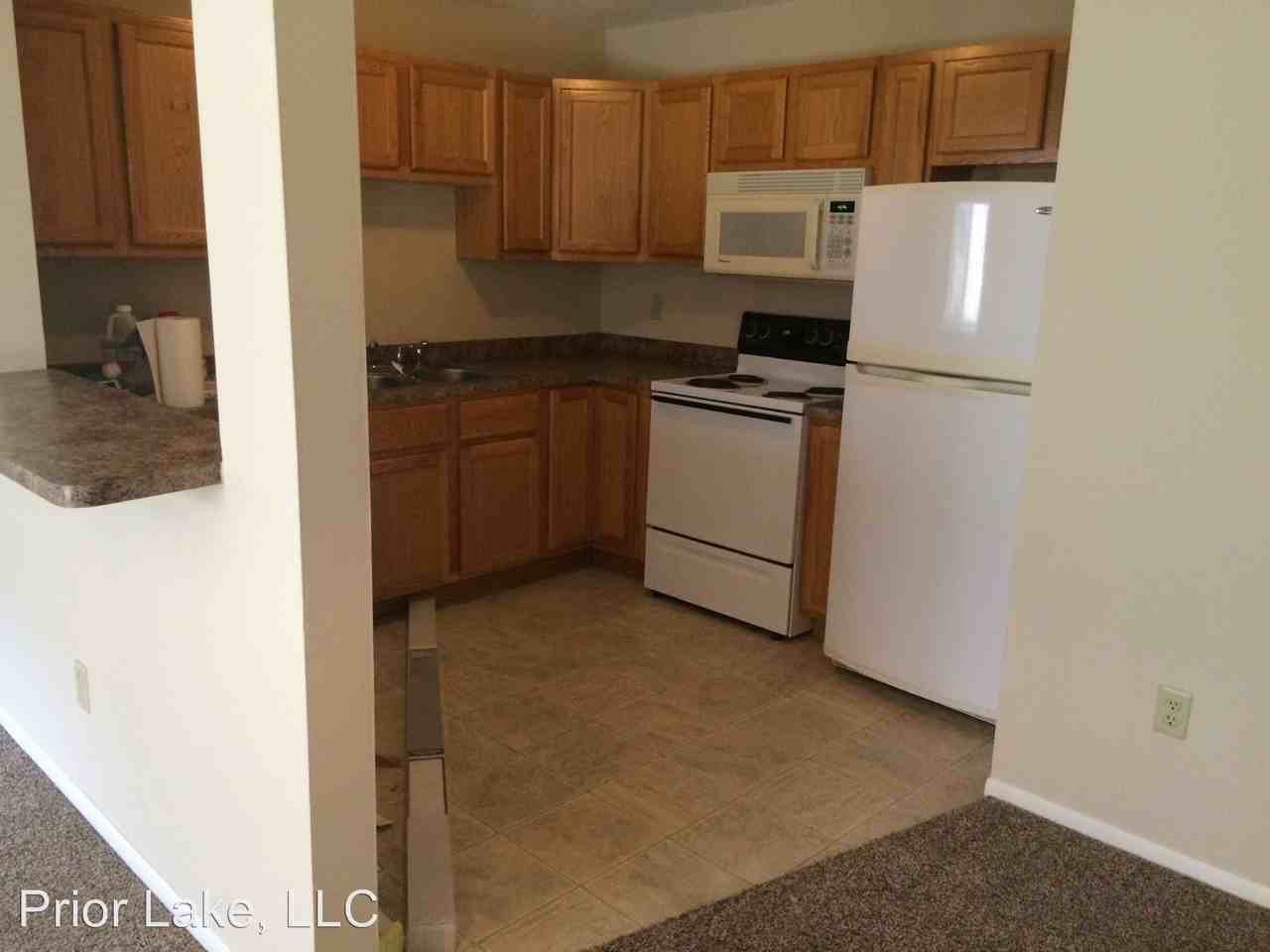 16611 Five Hawks Avenue - Photo 2 of 3