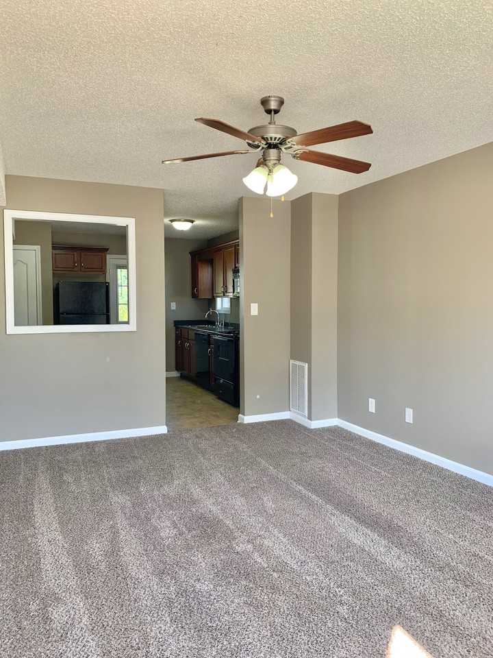 100 Sango Place Villas Drive #C - Photo 3 of 22