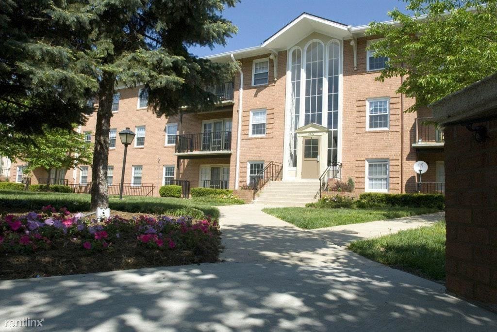 3336 Spring Ln #12 - Photo 2 of 7