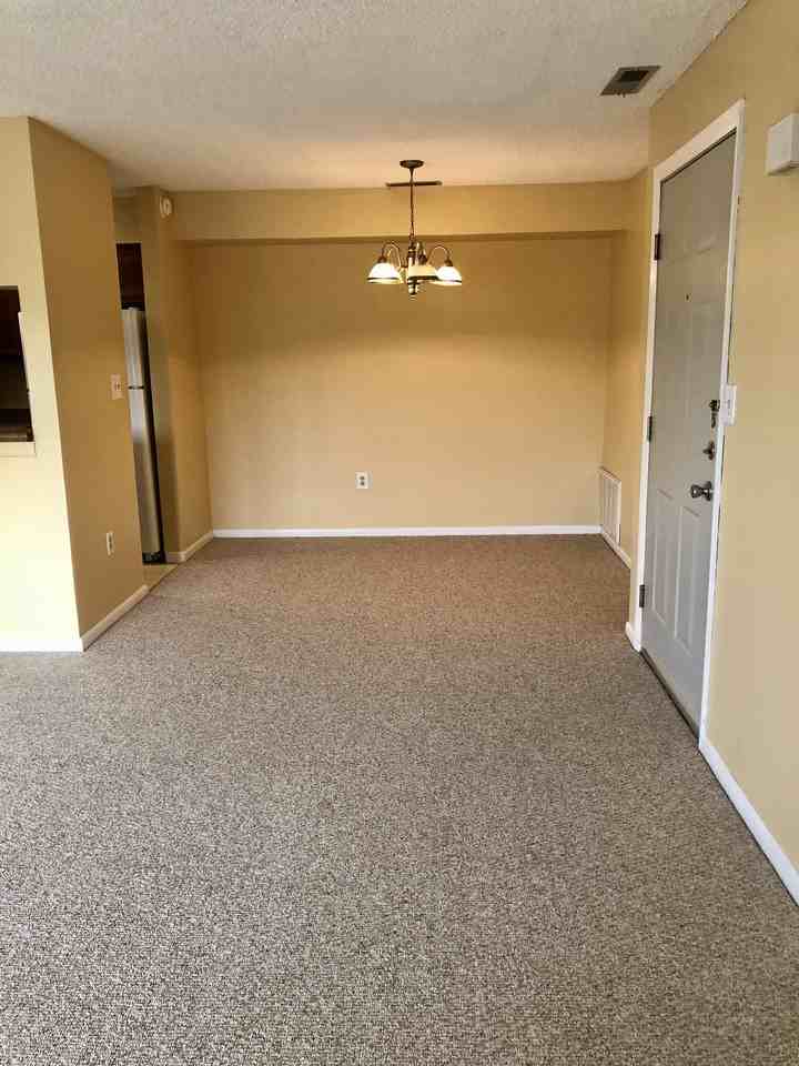 1802 Ravens Crest Drive - Photo 2 of 15