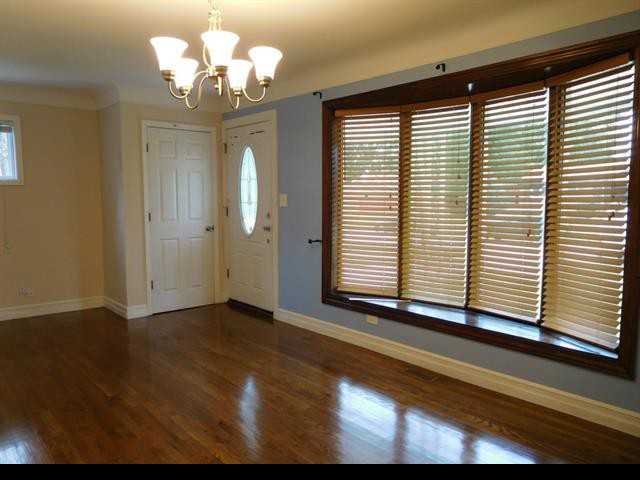 3432 Clarence Street - Photo 2 of 35