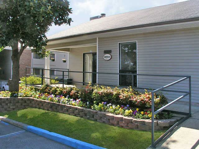 Panorama East Apartments 3073 Panorama E, Birmingham, AL 35215 Zumper