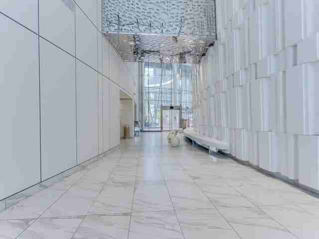 12 York Street #2806