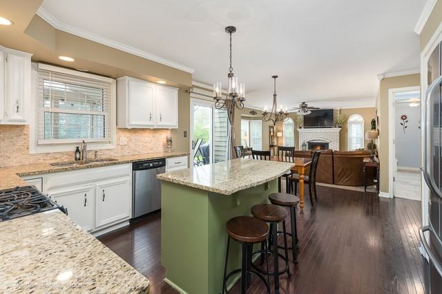 3727 Caine - Photo 3 of 35