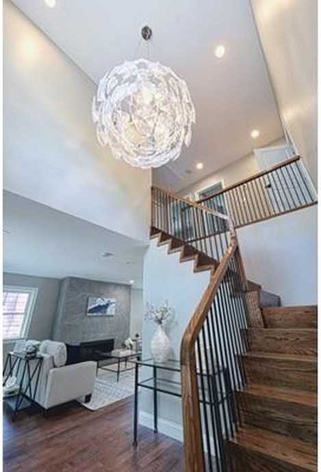 15 Elwern Road - Photo 3 of 8