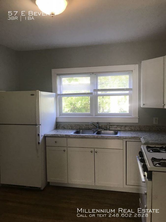 57 E Beverly - Photo 2 of 17