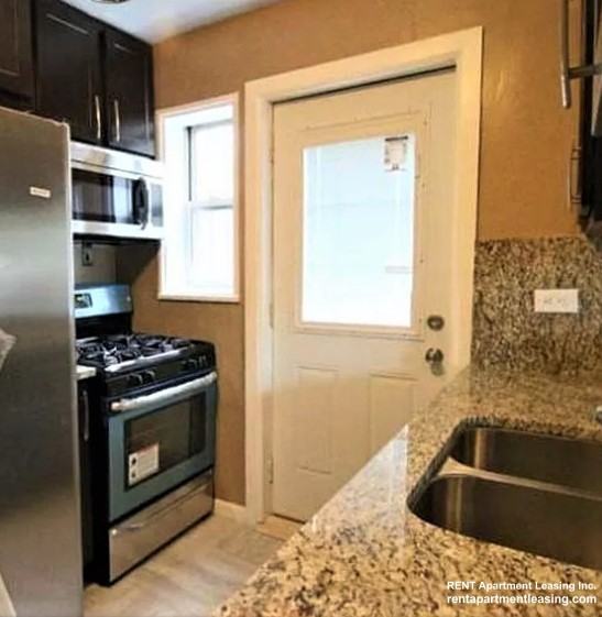 3742 West North Shore - Photo 3 of 6