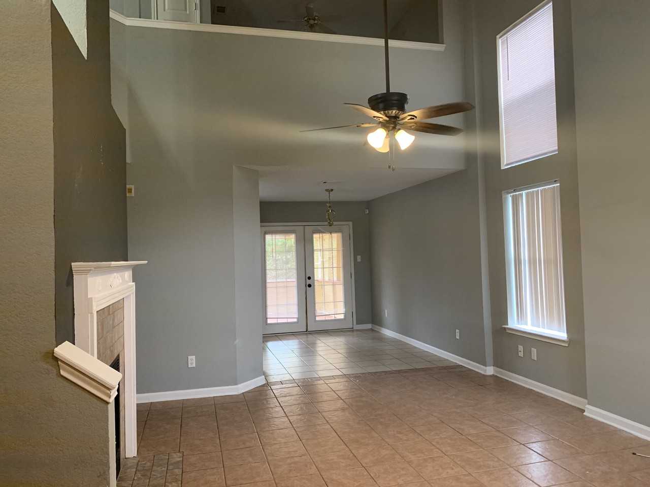 2302 Tracey Ann Lane - Photo 3 of 23