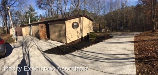 134 Jolly Lane - Photo 3 of 17