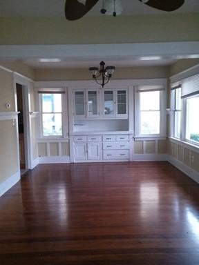 1621 Locust Ave - Photo 3 of 18