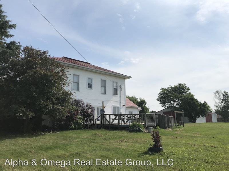 3728 Walnut St Huron - Photo 2 of 21