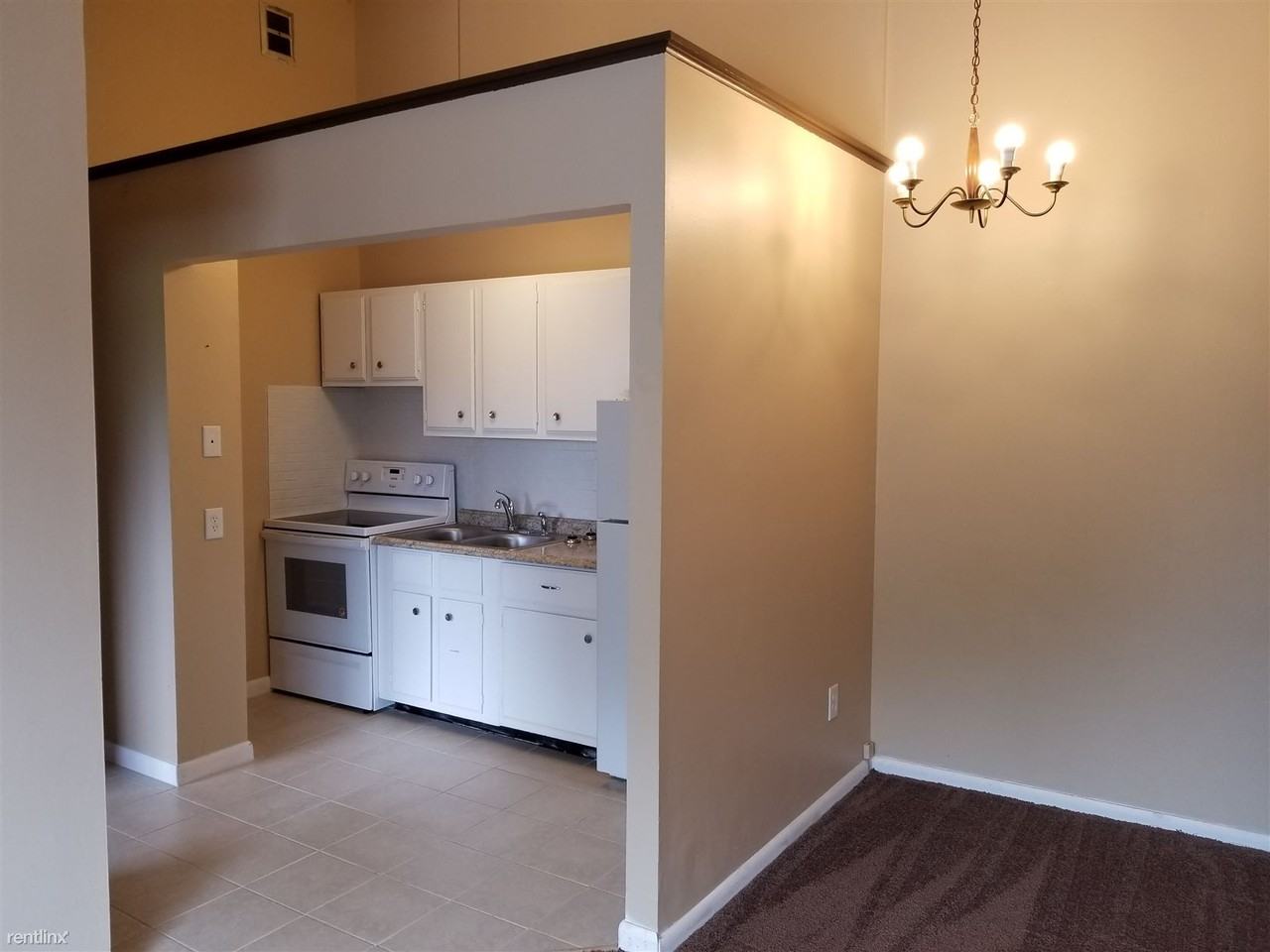 236 Elyria Street - Photo 3 of 5