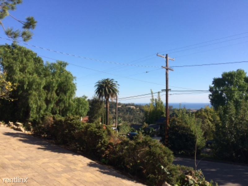 2810 Kenmore Place - Photo 3 of 20