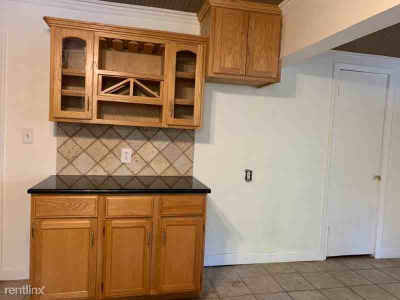 3143 Wagener Rd - Photo 3 of 16