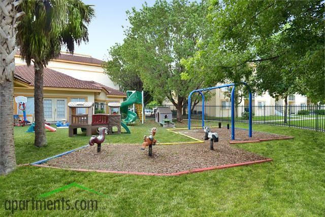 Garden Walk Apartments - Photo 3 of 14