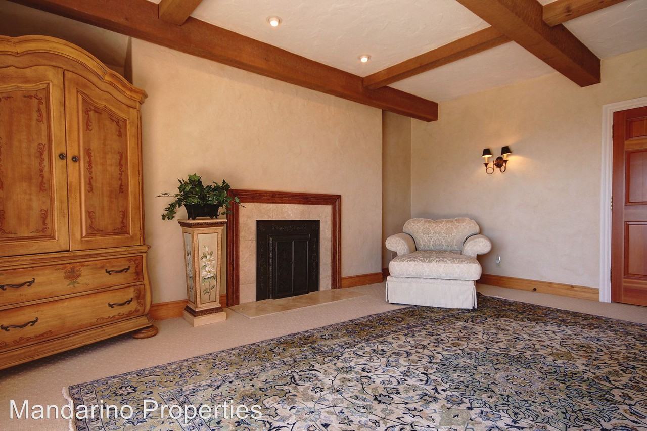 256 Las Entradas Dr - Photo 3 of 50