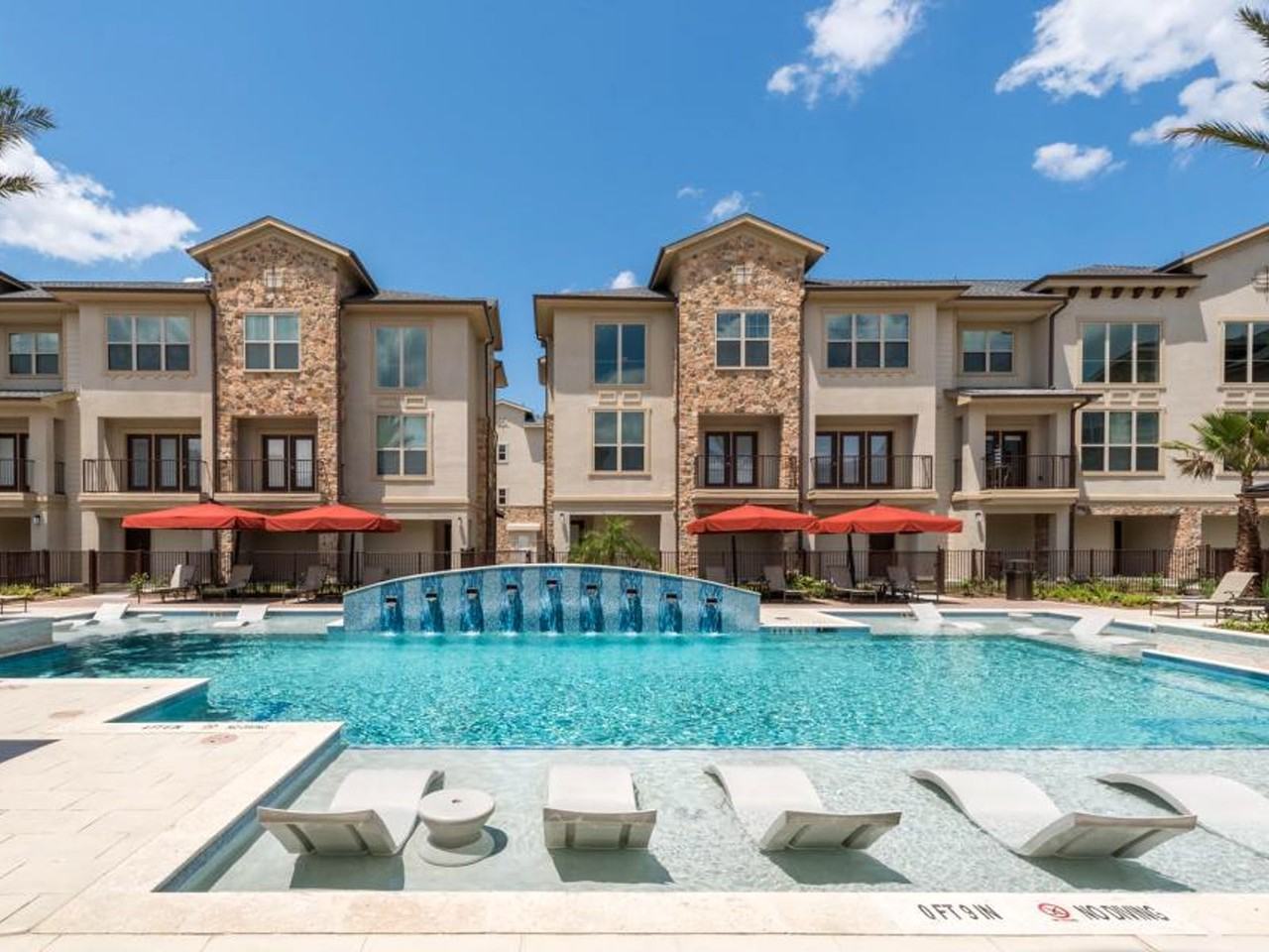 10903 Katy Freeway, Hunters Creek Village, TX 77043 2 Bedroom House for