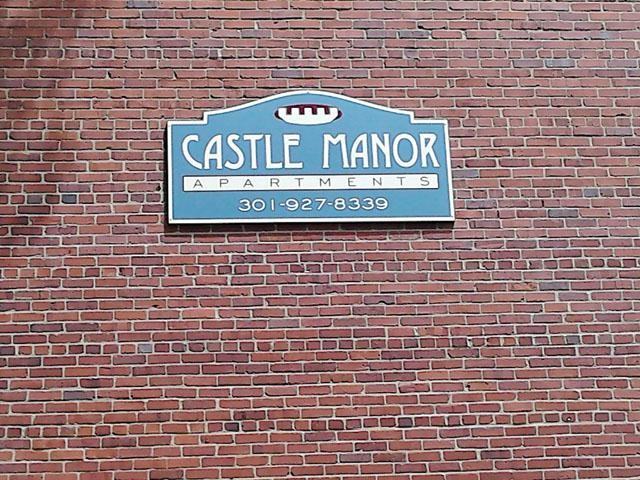 Castle Manor - Photo 3 of 11