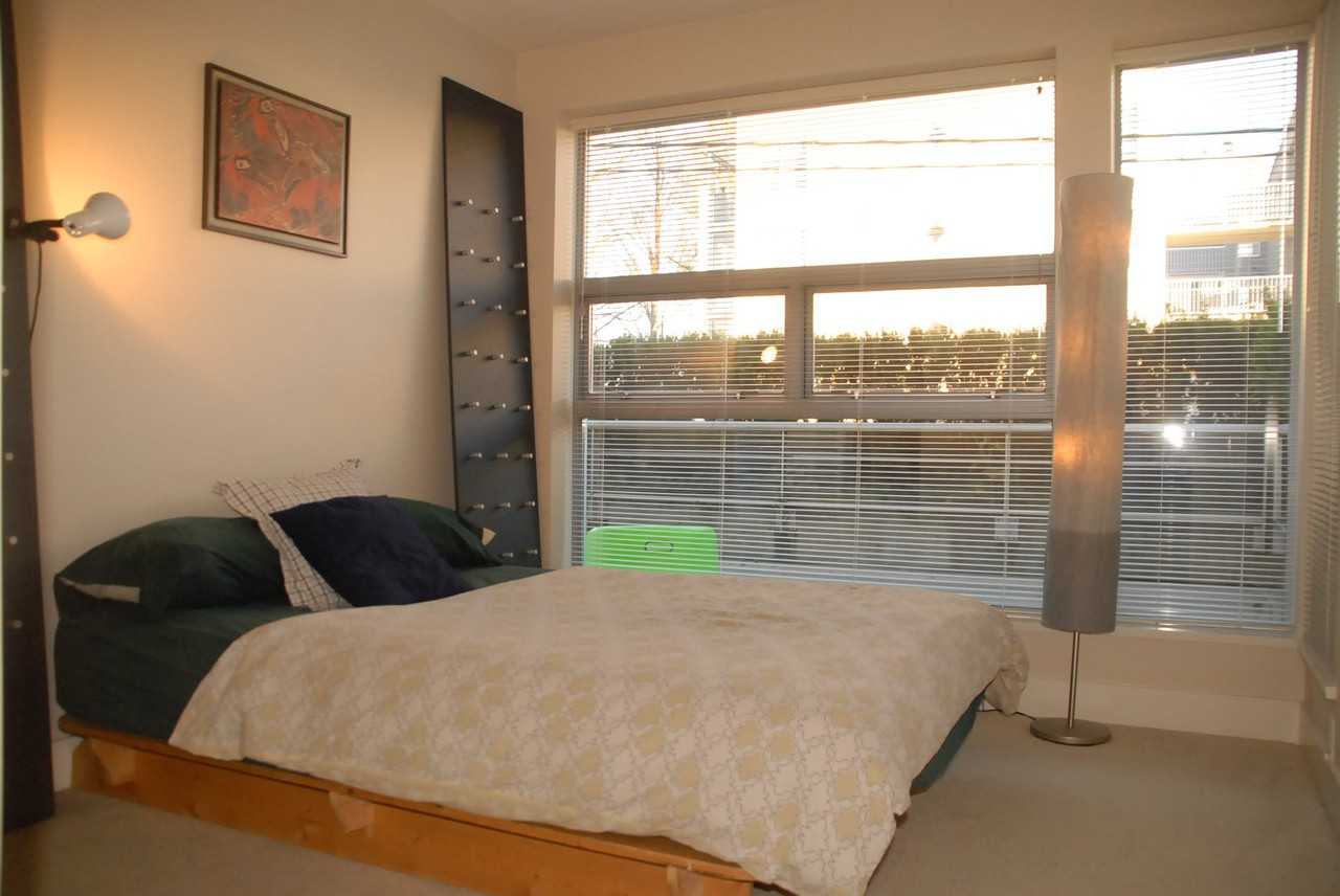 2630 Arbutus #201 - Photo 3 of 6