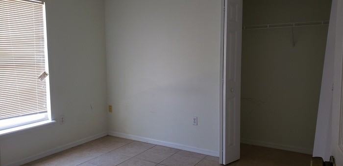 17520 Silver Creek Court - Photo 3 of 20