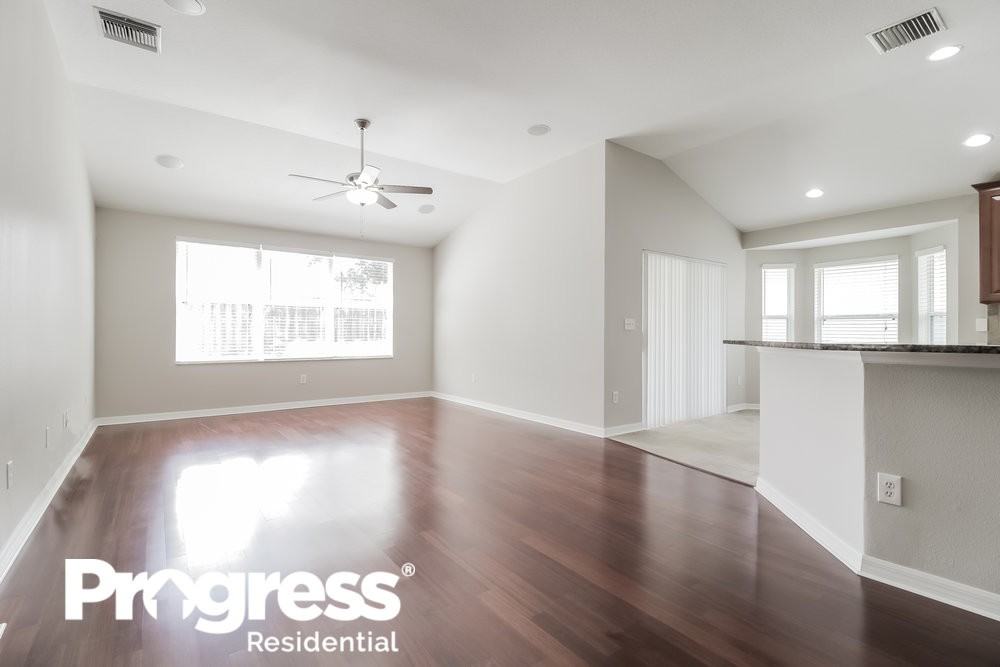 18916 New Passage Blvd - Photo 3 of 16
