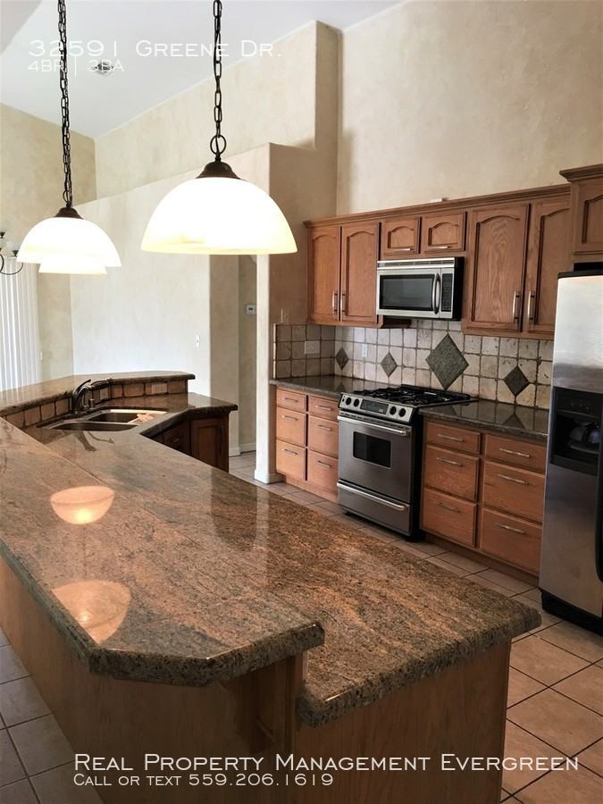 32591 Greene Dr. - Photo 2 of 6