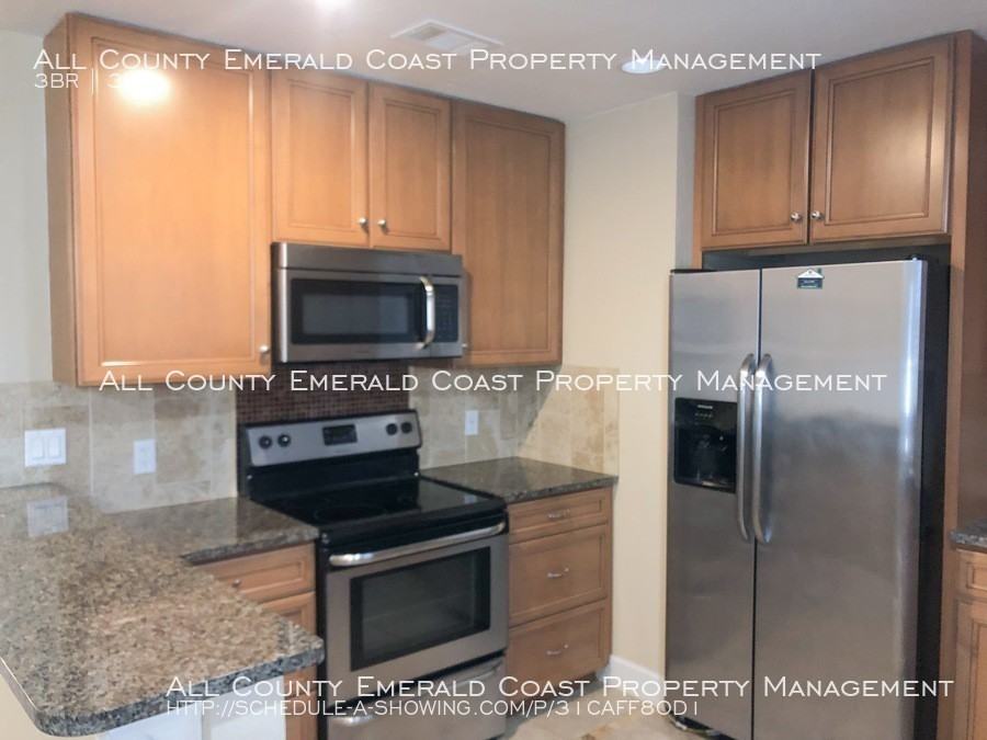 606 Sea Oats Dr. - Photo 3 of 16