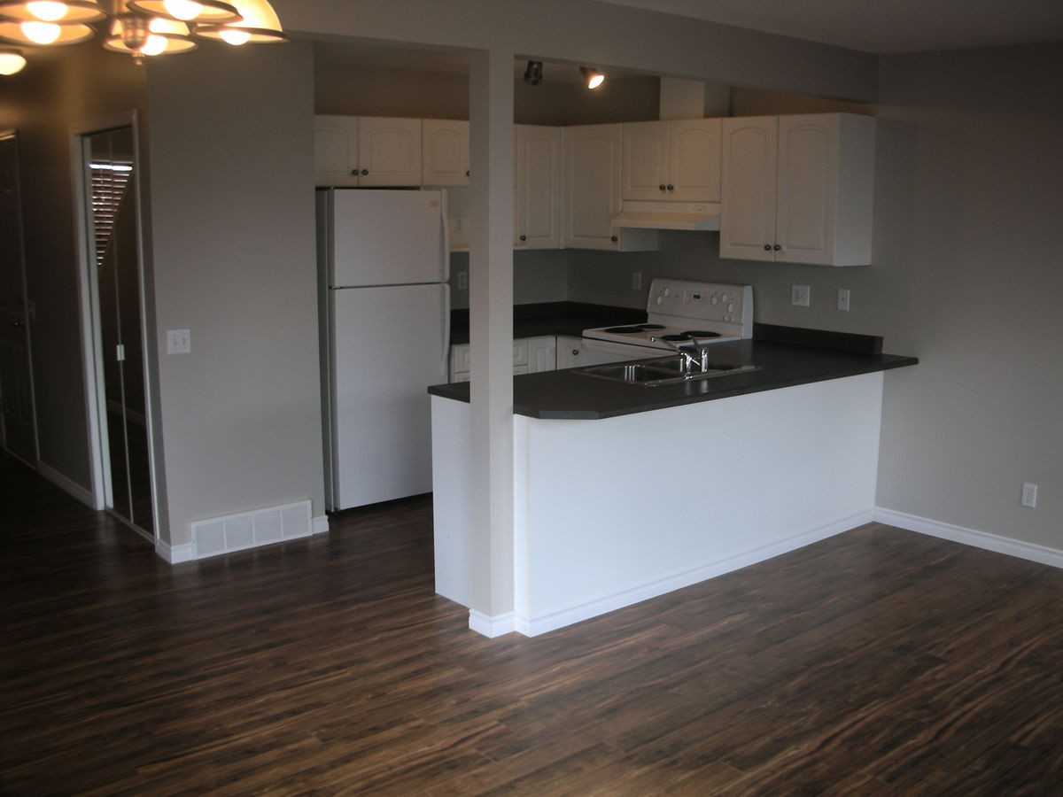 138 84 St Nw #138 - Photo 3 of 7