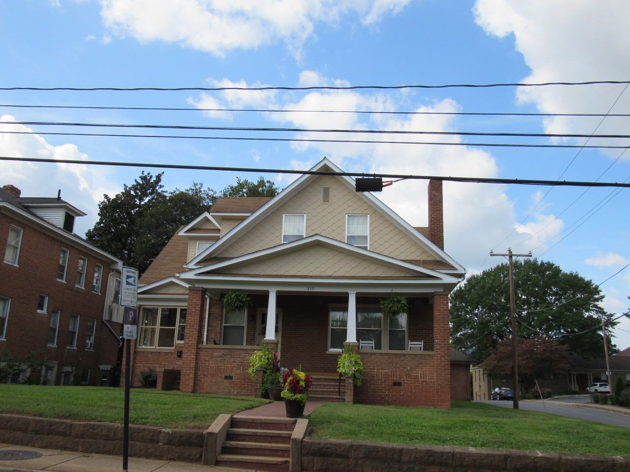 310 N East St Apartments in Culpeper, VA 22701 Zumper