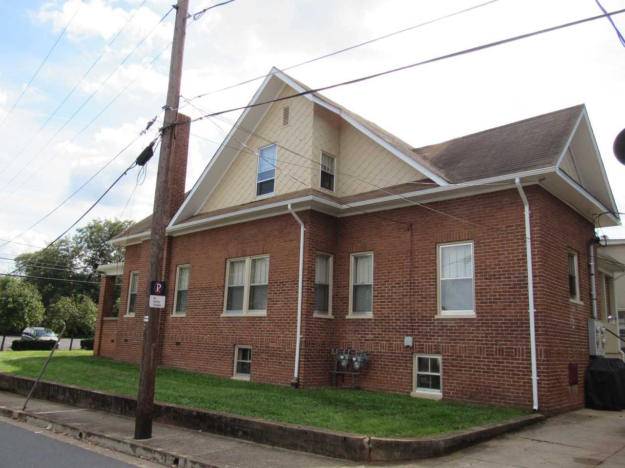 310 N East St Apartments in Culpeper, VA 22701 Zumper