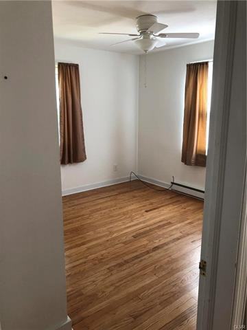 508 S Glenwood St - Photo 2 of 5