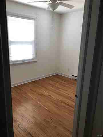 508 S Glenwood St - Photo 3 of 5