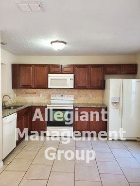 2251 Cypress Knee Loop - Photo 3 of 12