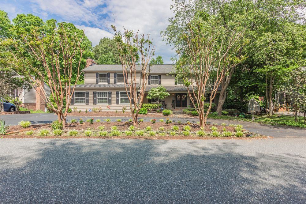 607 Lancaster Street - Photo 2 of 25