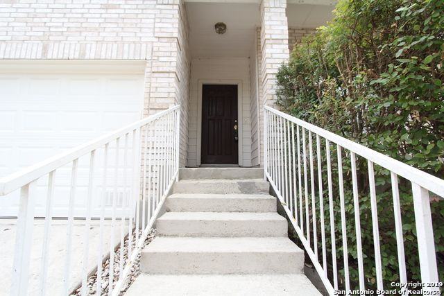 2918 Encino Robles - Photo 2 of 25